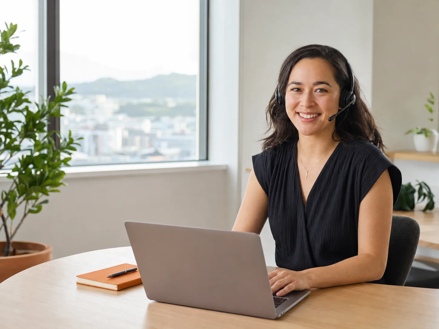 A New Zealand customer support specialist ready to help